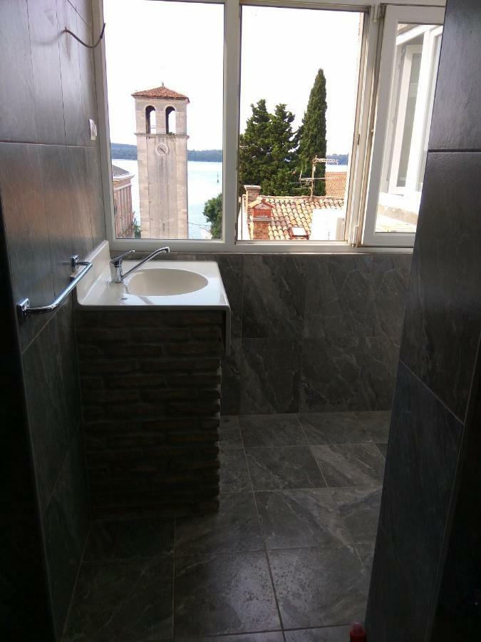 Mediteranian Dream Apartment พูลา ภายนอก รูปภาพ